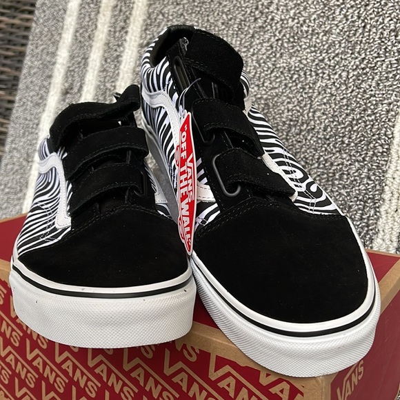 Vans Old Skool V Suede/Canvas Black/Zebra MENS - Picture 8 of 16